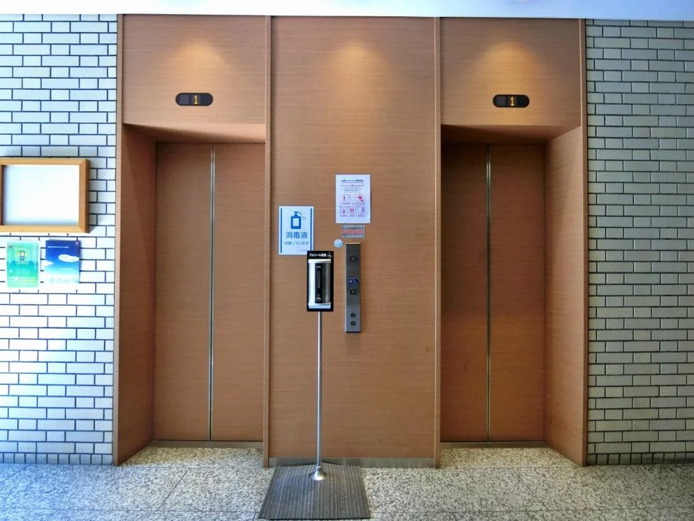 いちご三田ビル 4 エレベーター 13