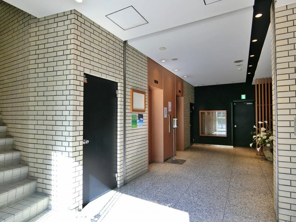 いちご三田ビル 4 ビルエントランス 10