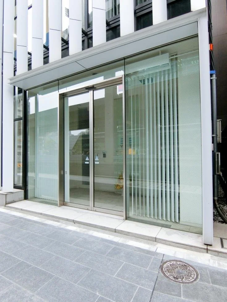 六本木DスクエアANNEX 2 ビルエントランス 9
