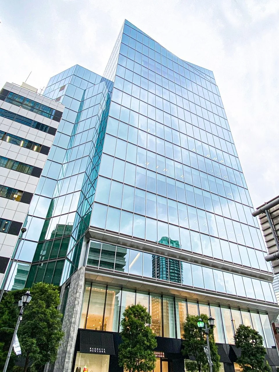 TRI SEVEN ROPPONGI 10 オフィスビル外観 3