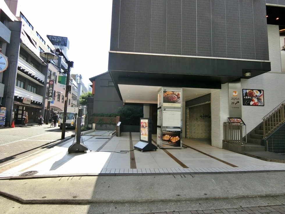 いちご赤坂Villageビル 1 ビルエントランス 11