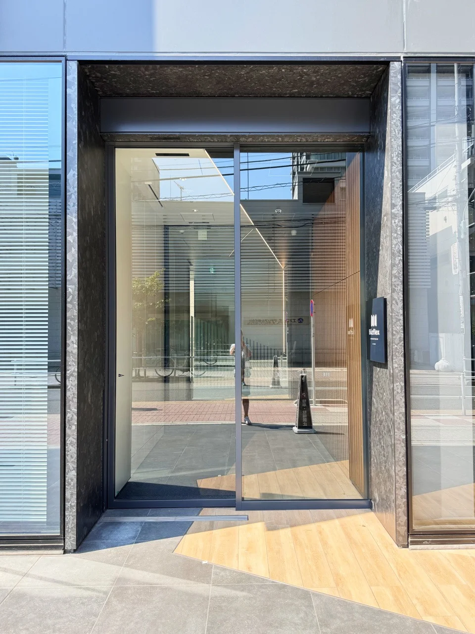 Bizflex浜松町 9 ビルエントランス 7