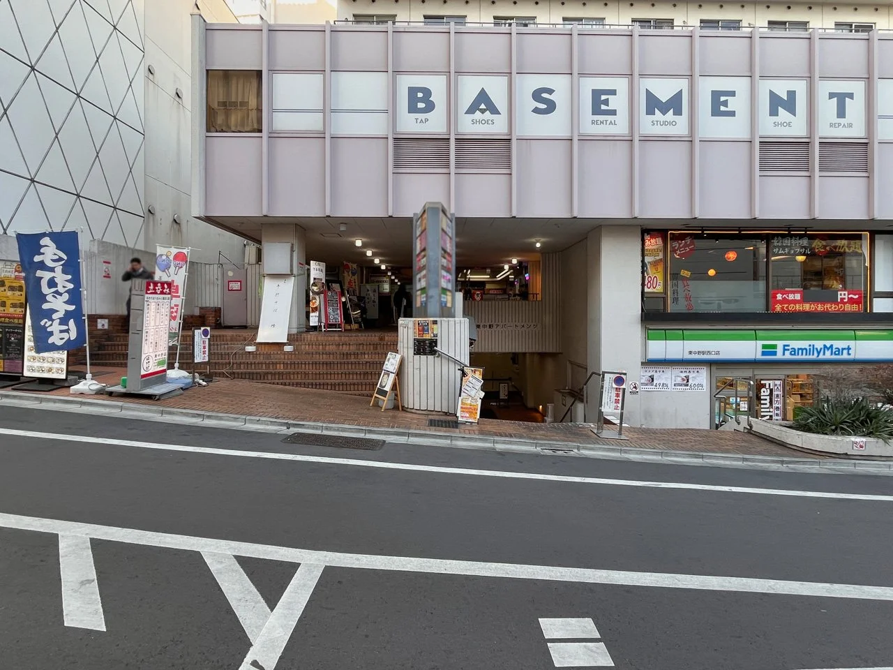 東中野アパートメンツ 8 エントランス 3