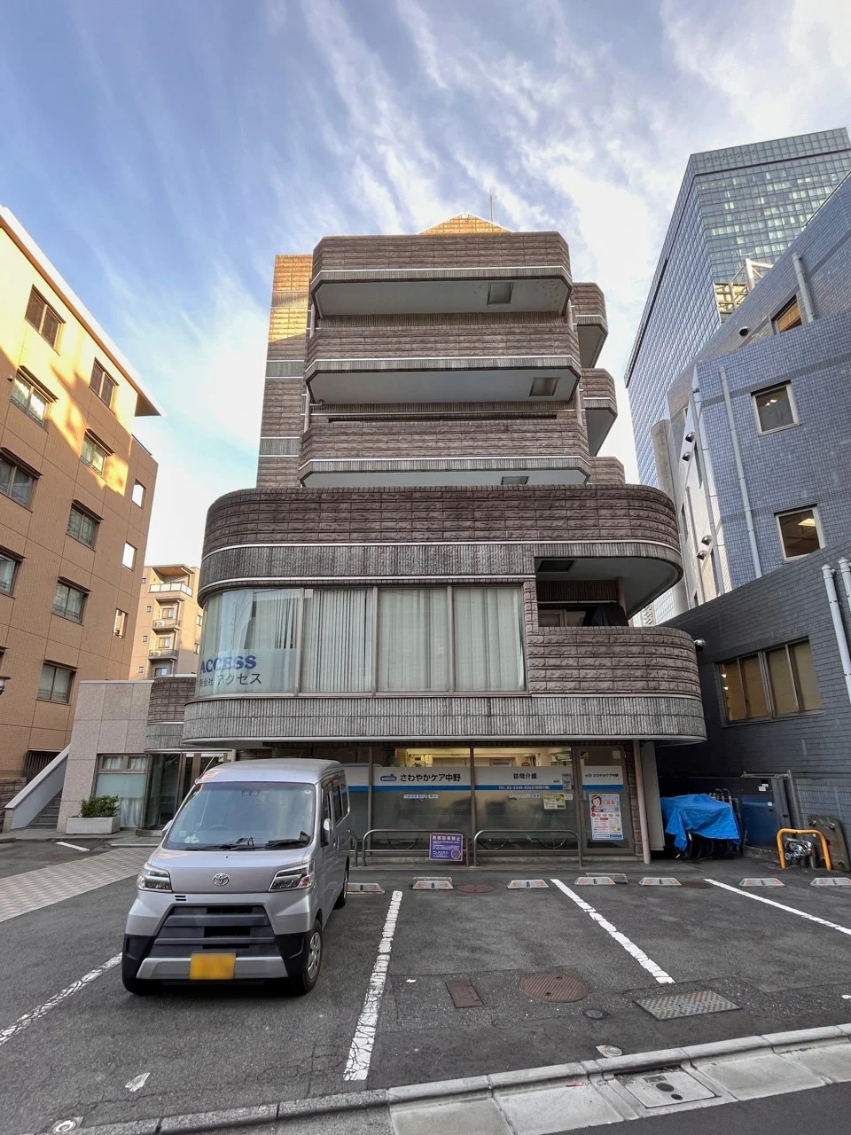 新都心中央ビル B1 外観 2