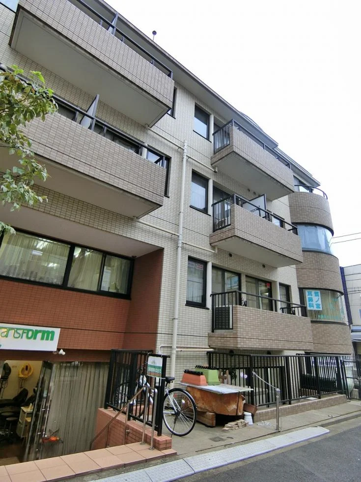 フロンティア鷺宮 B1 外観 2