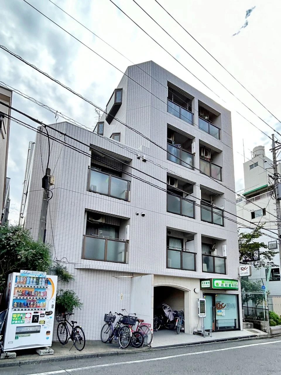 シャトレ山王ビル 2 外観 2