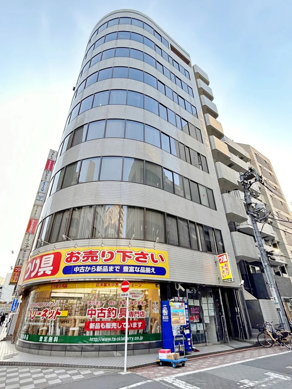 酒巻ビル 7 外観 1