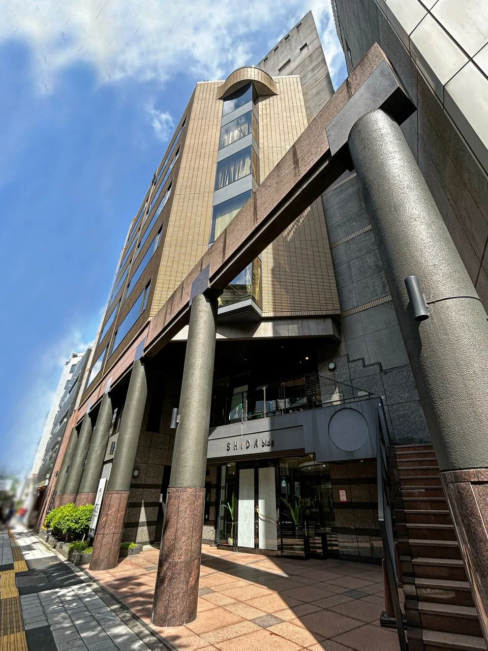信田(シダ)ビル 7 外観 1