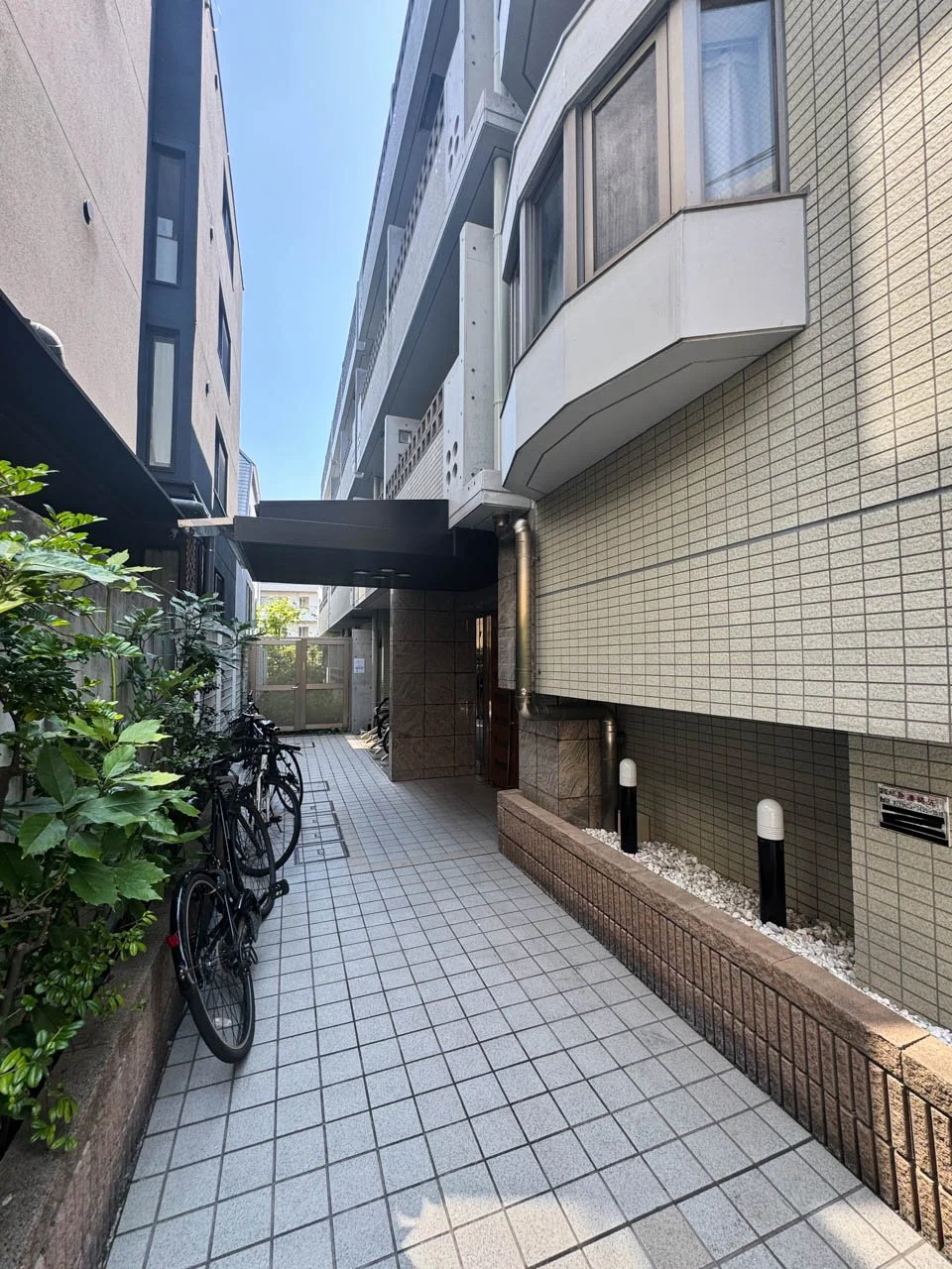 ディム三宿ビル 2 エントランス 5