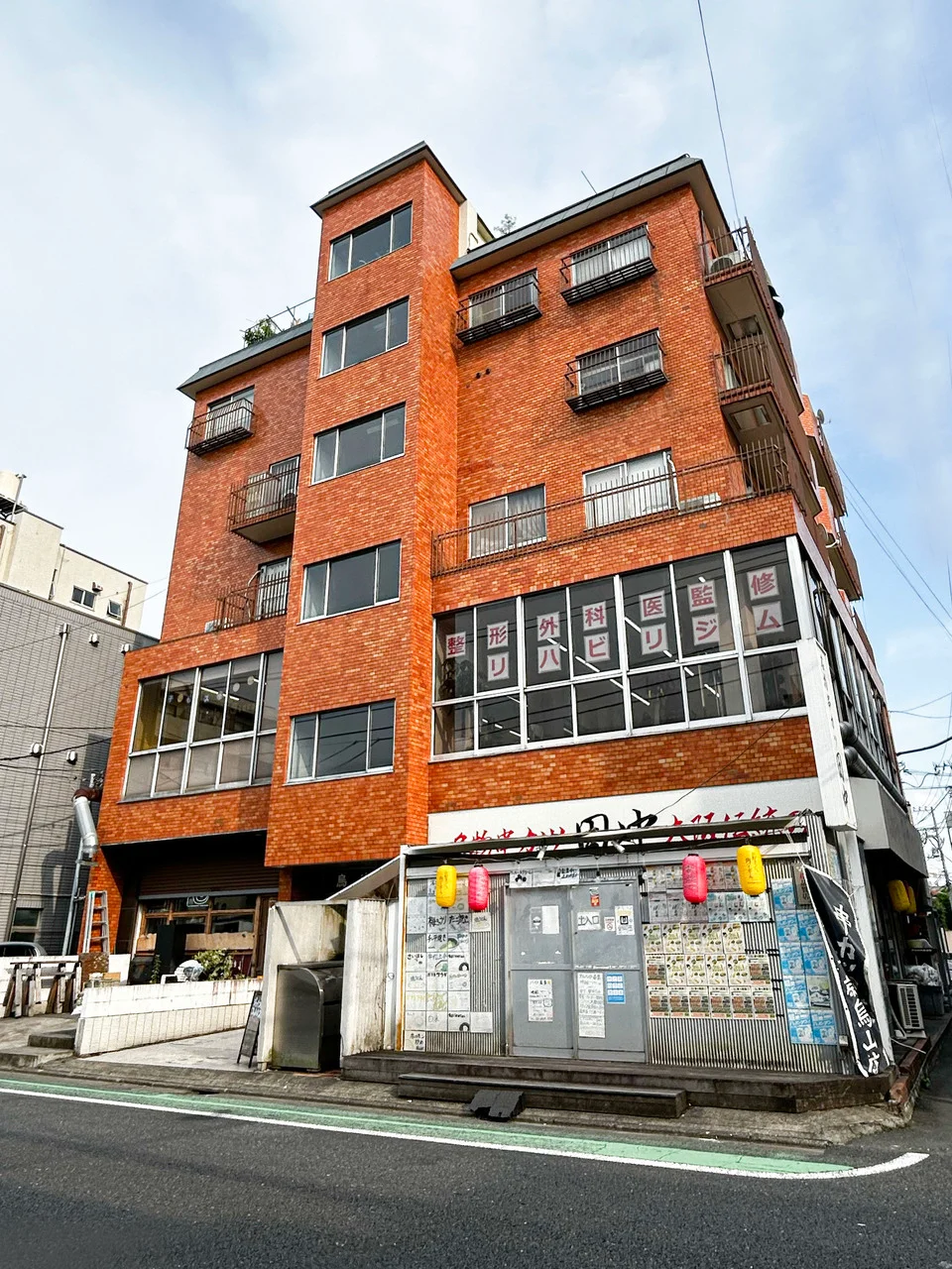 烏山ビル 2 外観 1