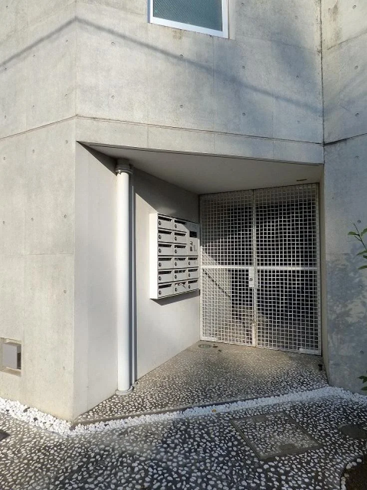 yh bldg.(ワイエイチビルディング) 1 エントランス 6