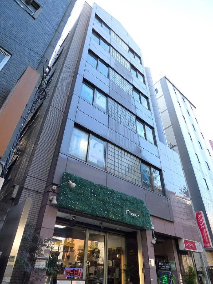 PFビル 3 外観 1