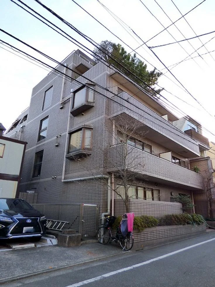ベルフォルム上馬 B1 外観 1