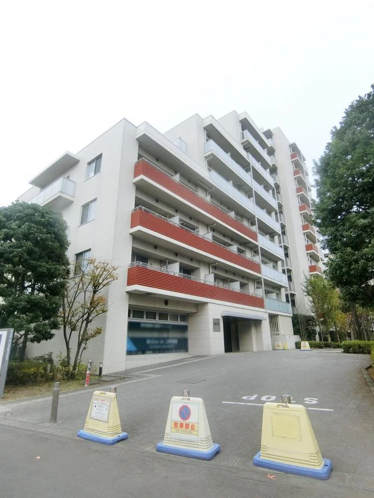 アパートメンツ三軒茶屋 1 外観 2