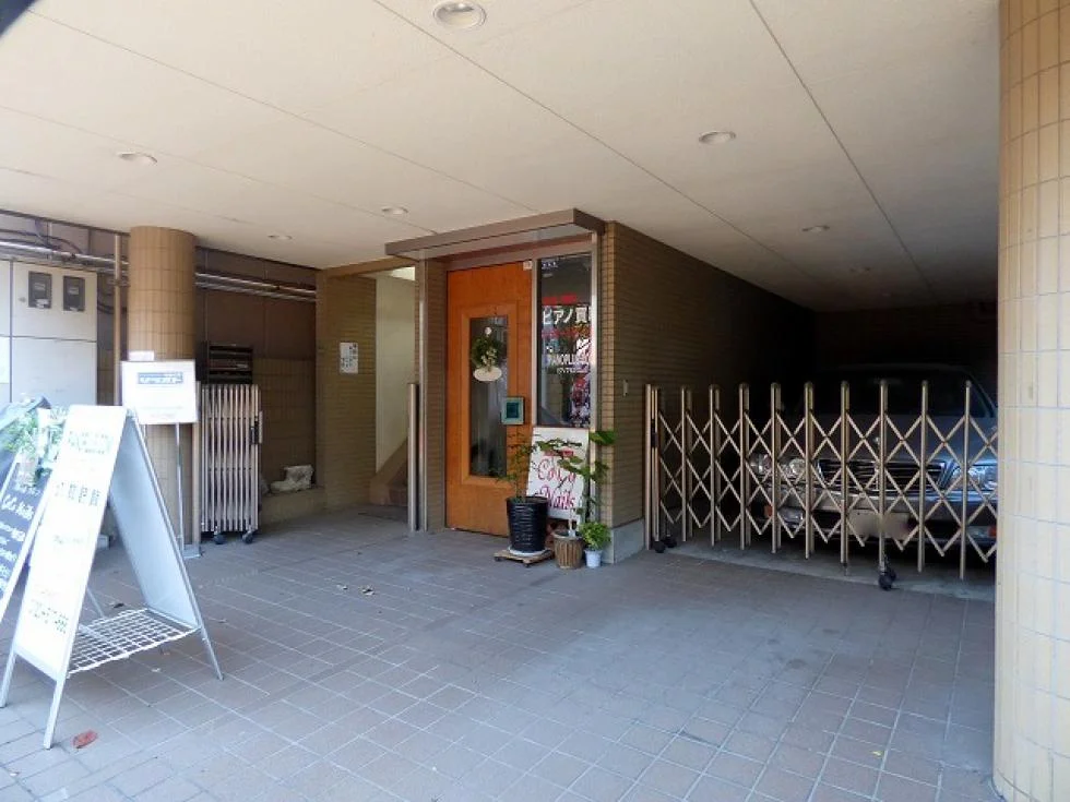 R三軒茶屋(アール三軒茶屋)ビル 1 エントランス 7