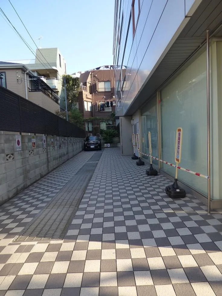 C・Iビル 3 エントランス 3