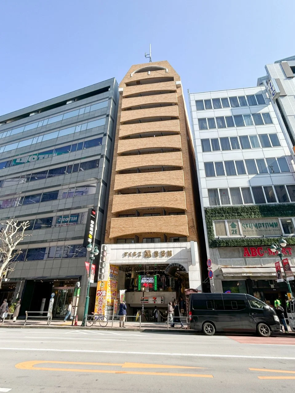 ダイネス壱番館渋谷 8 オフィスビル外観 1