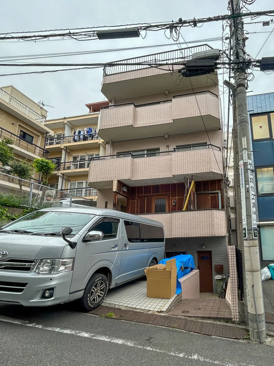 尾花ビル 1 外観 2