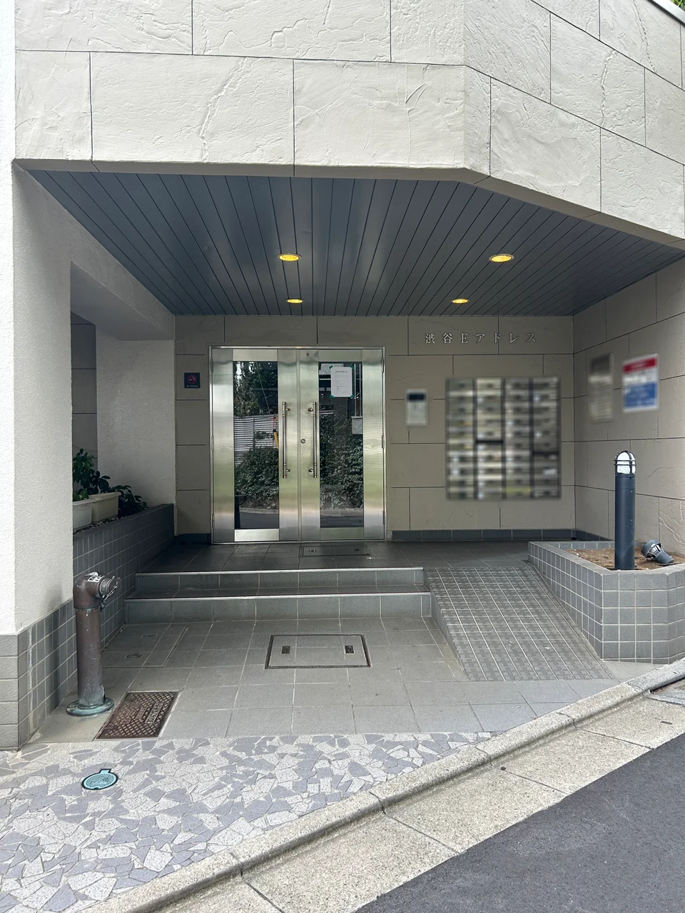渋谷Eアドレスビル 3 エントランス 3