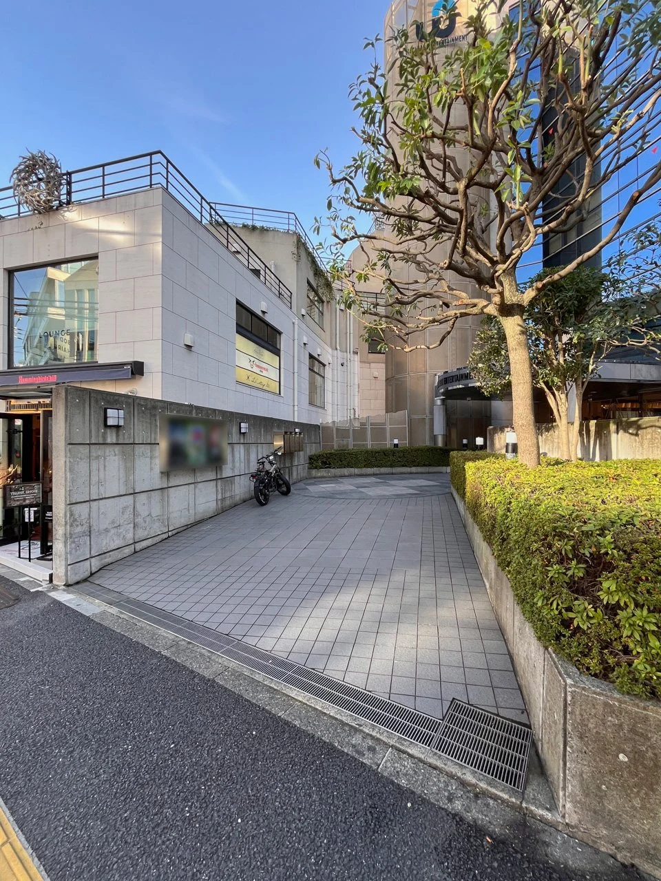(仮称)クレオ原宿旧本社ビル 一棟貸し エントランス 3