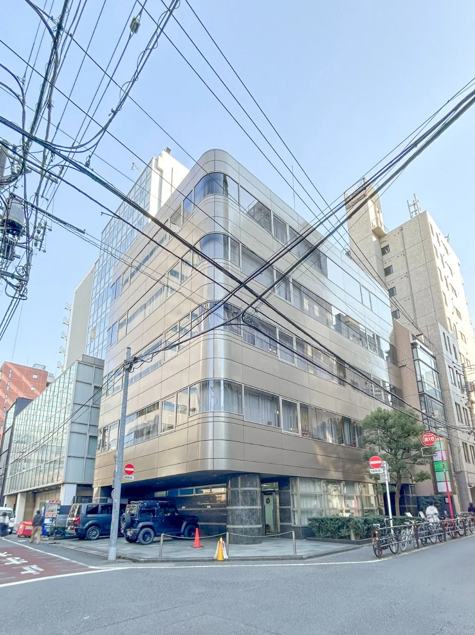青山SIビル 2 オフィスビル外観 1