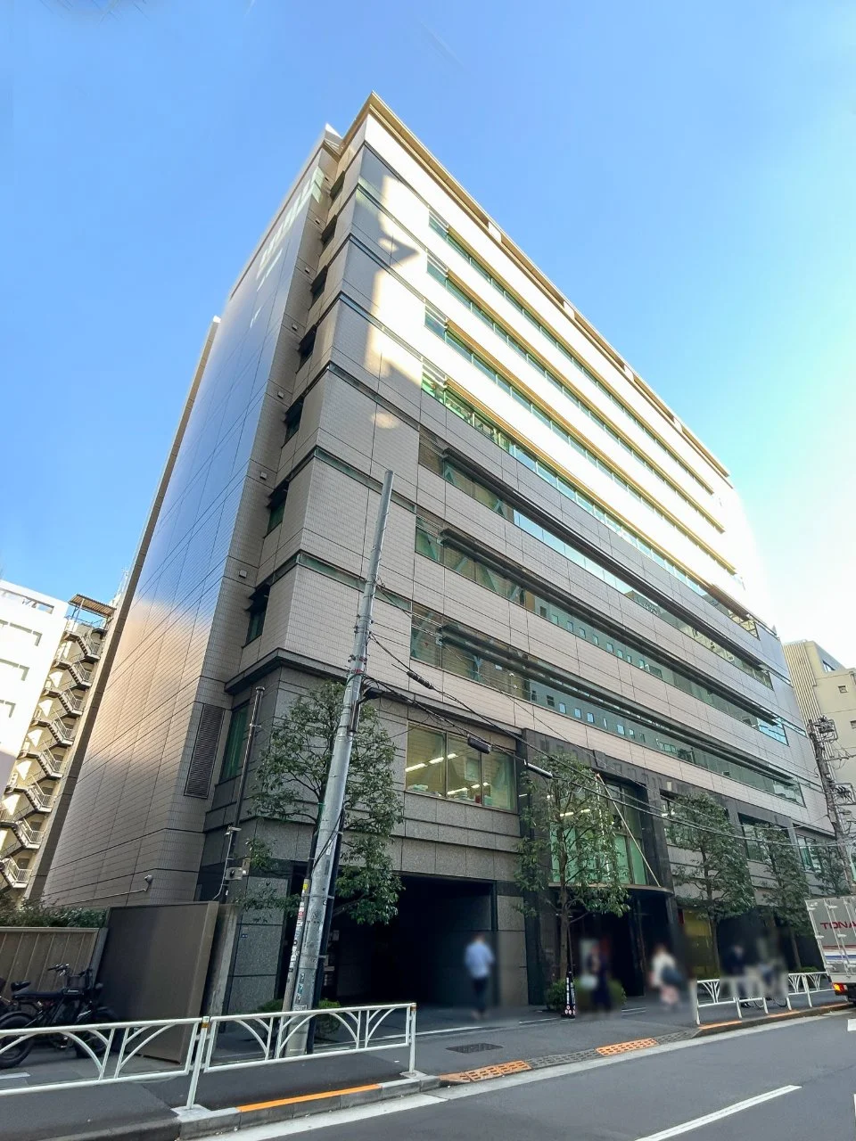 渋谷新南口ビル 2 オフィスビル外観 1