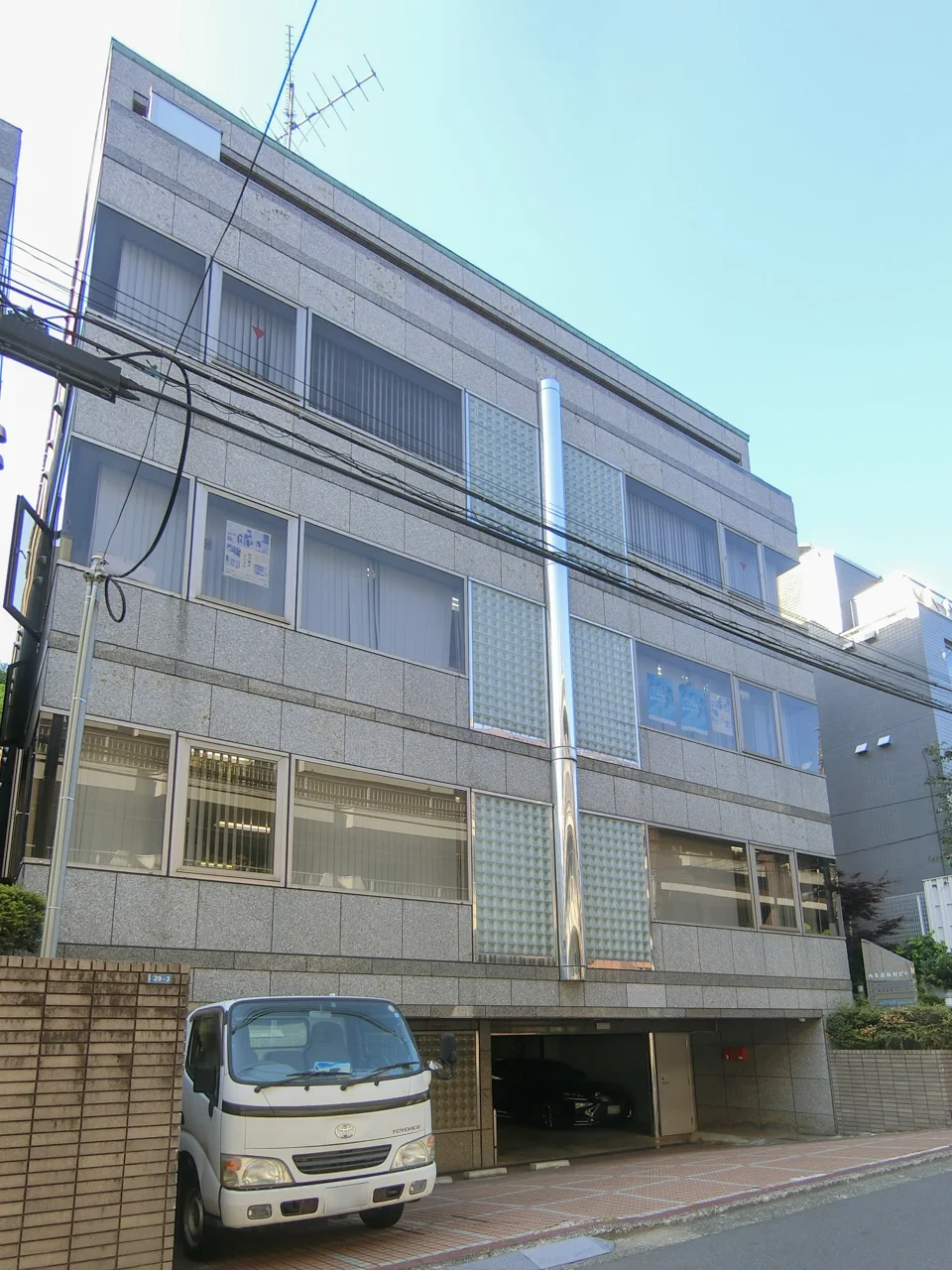 西参道梅村ビル 1 オフィスビル外観 1
