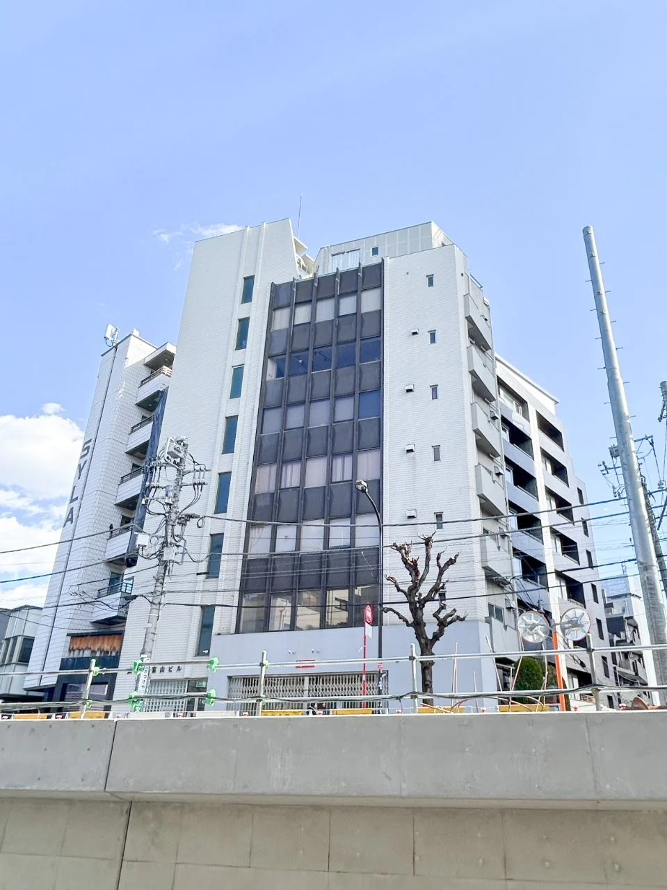 広田代官山ビル 5 オフィスビル外観 1