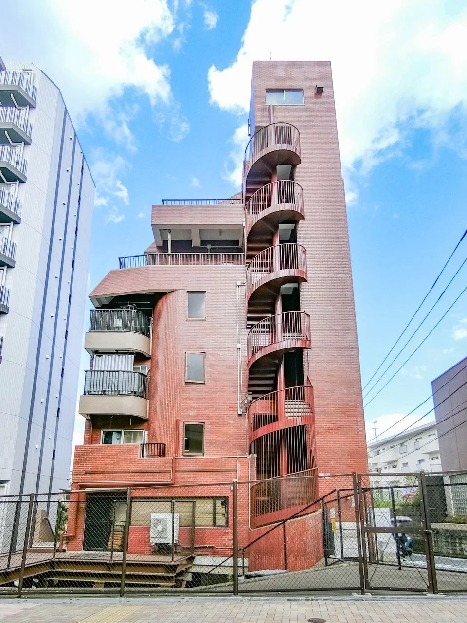 ハイツ参宮橋 1 外観 2