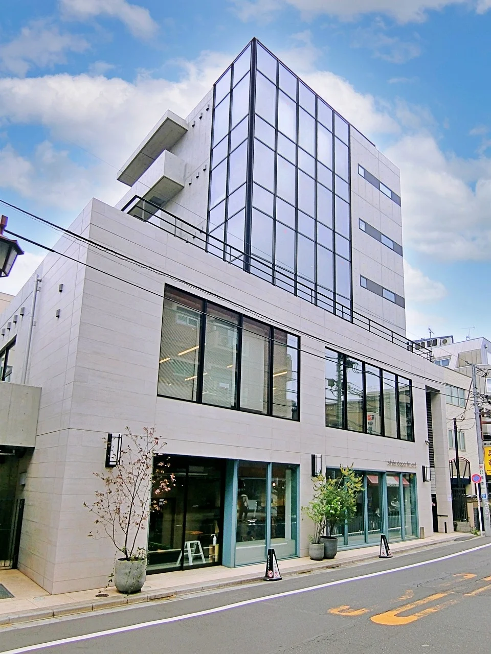 グランデュオ神山町 4 オフィスビル外観 1