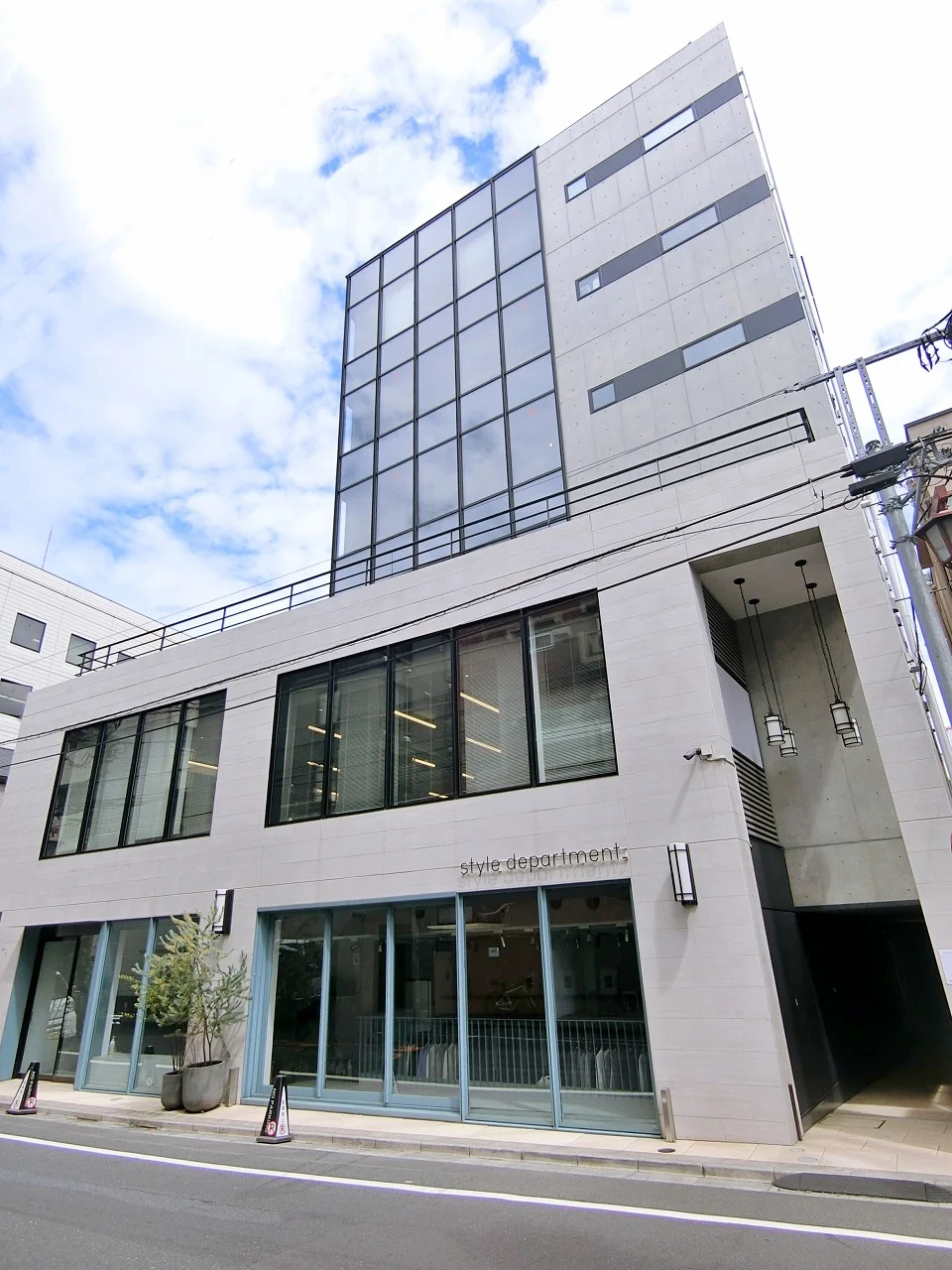グランデュオ神山町 4 オフィスビル外観 2