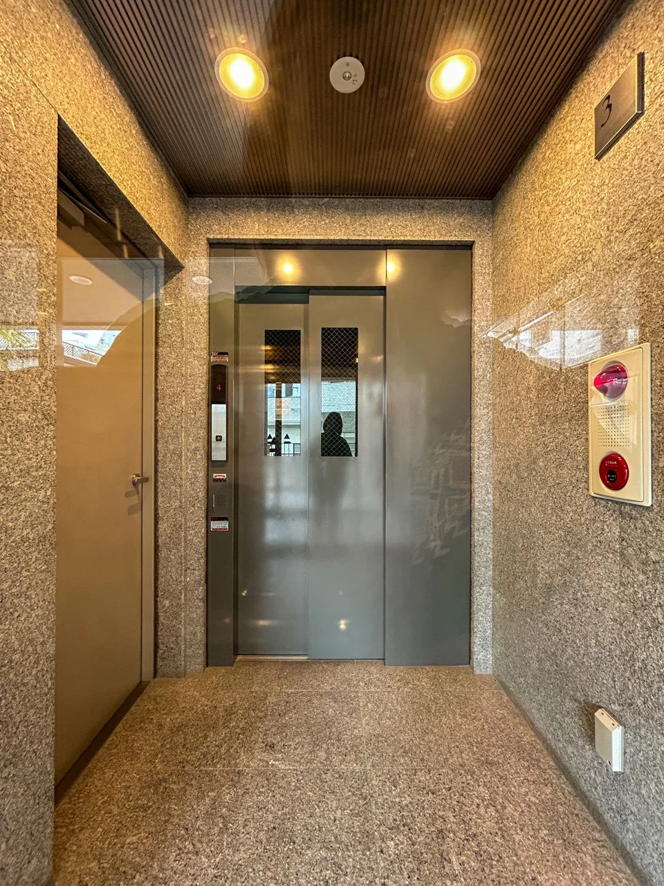 コリーヌ代官山ビル - 5