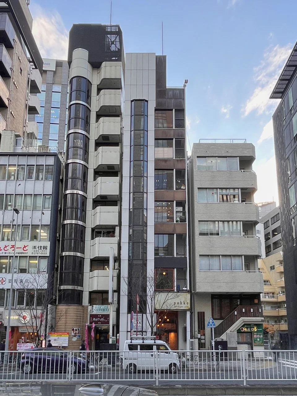 F93 ShibuyaⅡ 3 外観 1