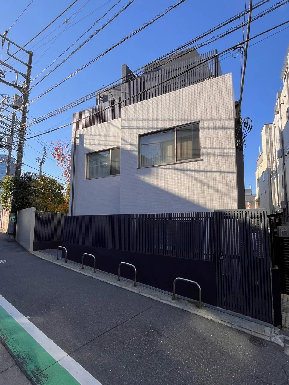 K’s Apartment B1・1階メゾネット オフィスビル外観 2