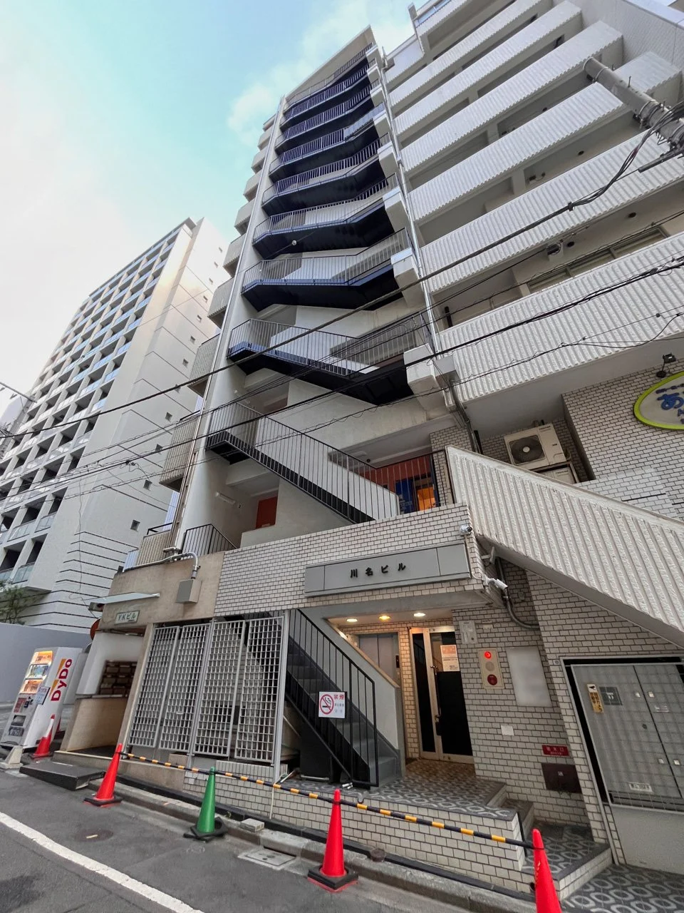 YKビル 8 外観 1