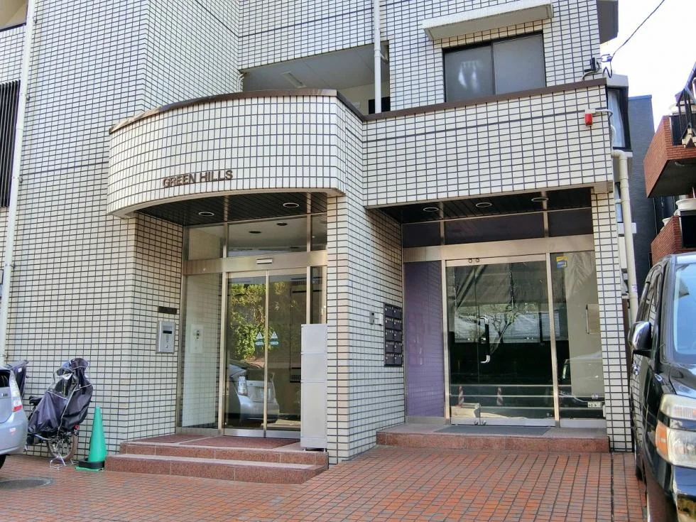 GREEN HILLS(グリーンヒルズ) 2 ビルエントランス 3