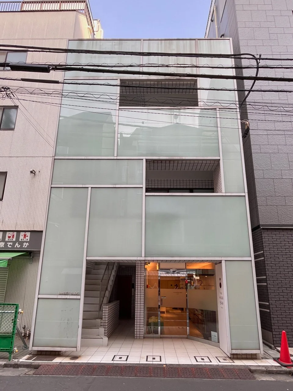 UMBER BLDG.ビル B1 オフィスビル外観 1