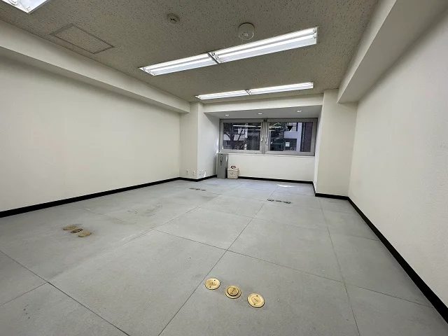 道玄坂イトウビル 3 執務室 6