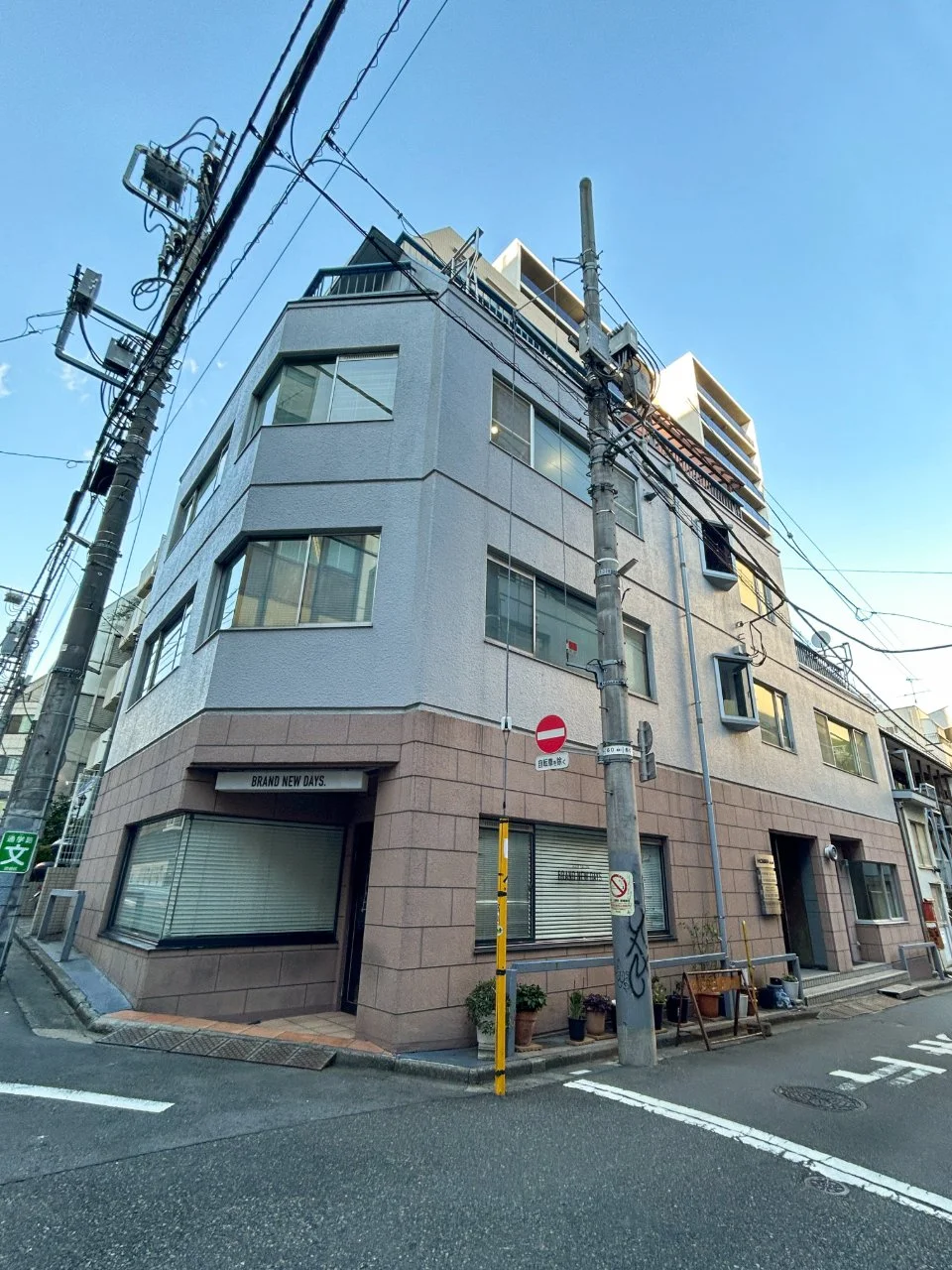 本間ビル 2 外観 1