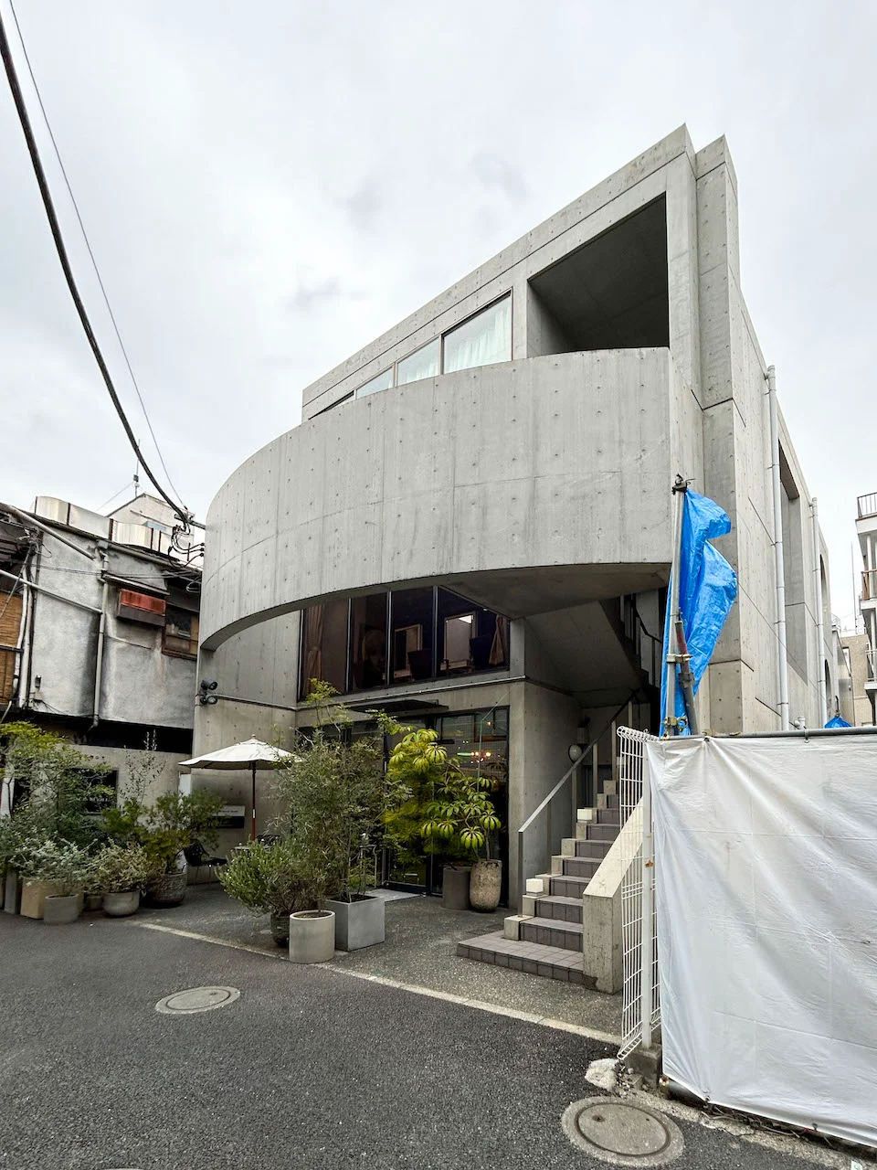 SK表参道 1 オフィスビル外観 2