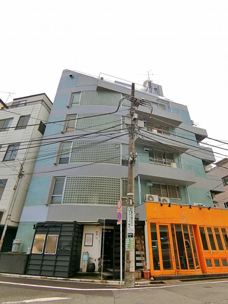 F93 Daikanyamaビル B1・1階セット 外観 2