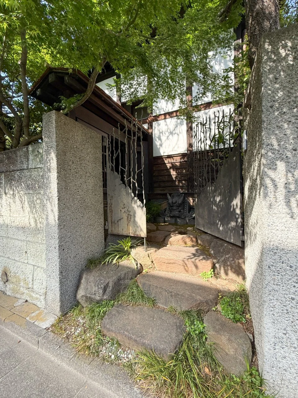 渋谷区上原2丁目事務所 一棟貸し エントランス 3