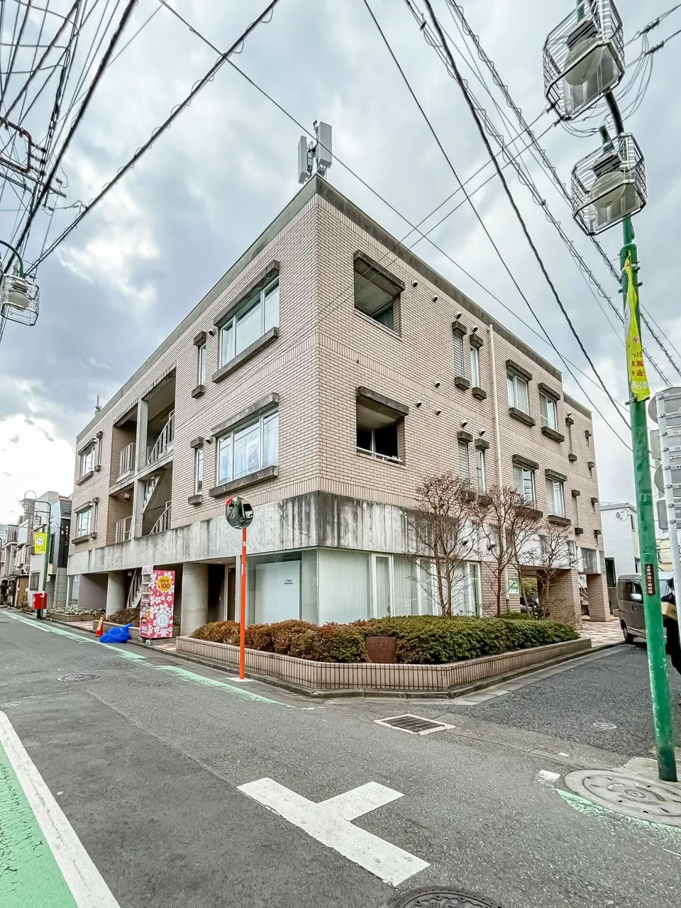 フレスカ代々木上原Ⅱビル 1 オフィスビル外観 1