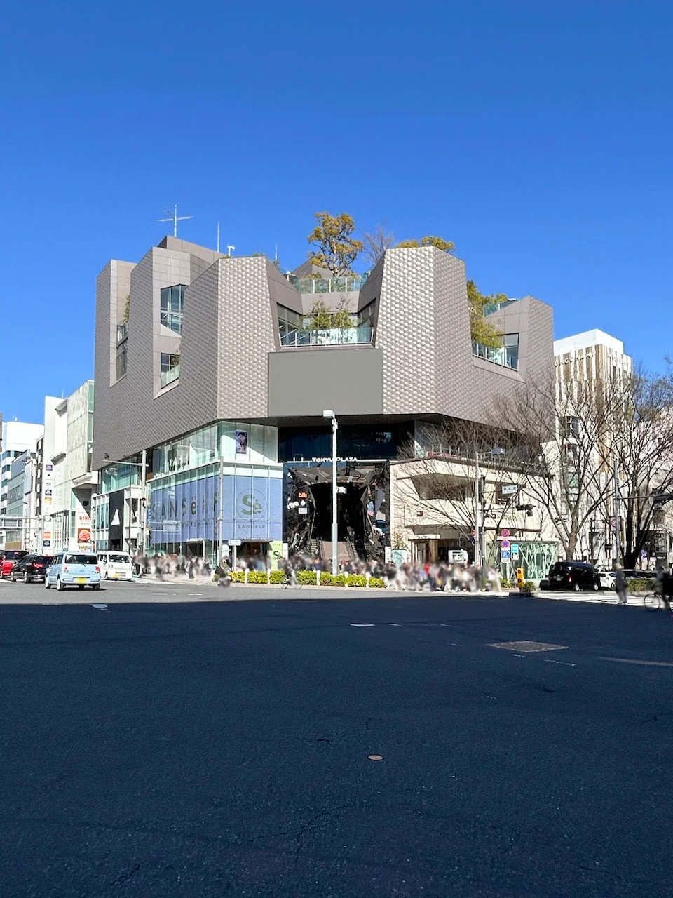 LOCUL(東急プラザ表参道原宿内) 5 オフィスビル外観 1
