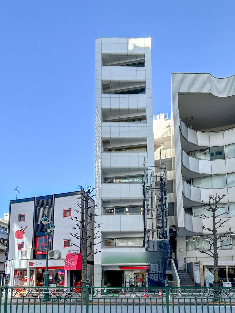 岩瀬ビル 7階・8階メゾネット 外観 1