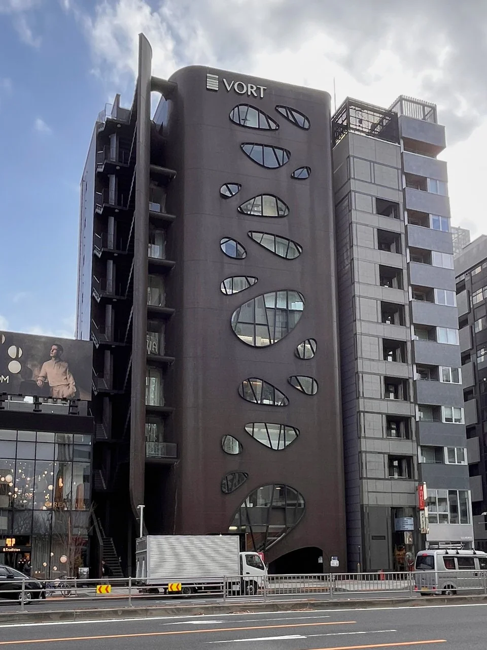 VORT AOYAMA2(VORT AOYAMAⅡ) 10 オフィスビル外観 2