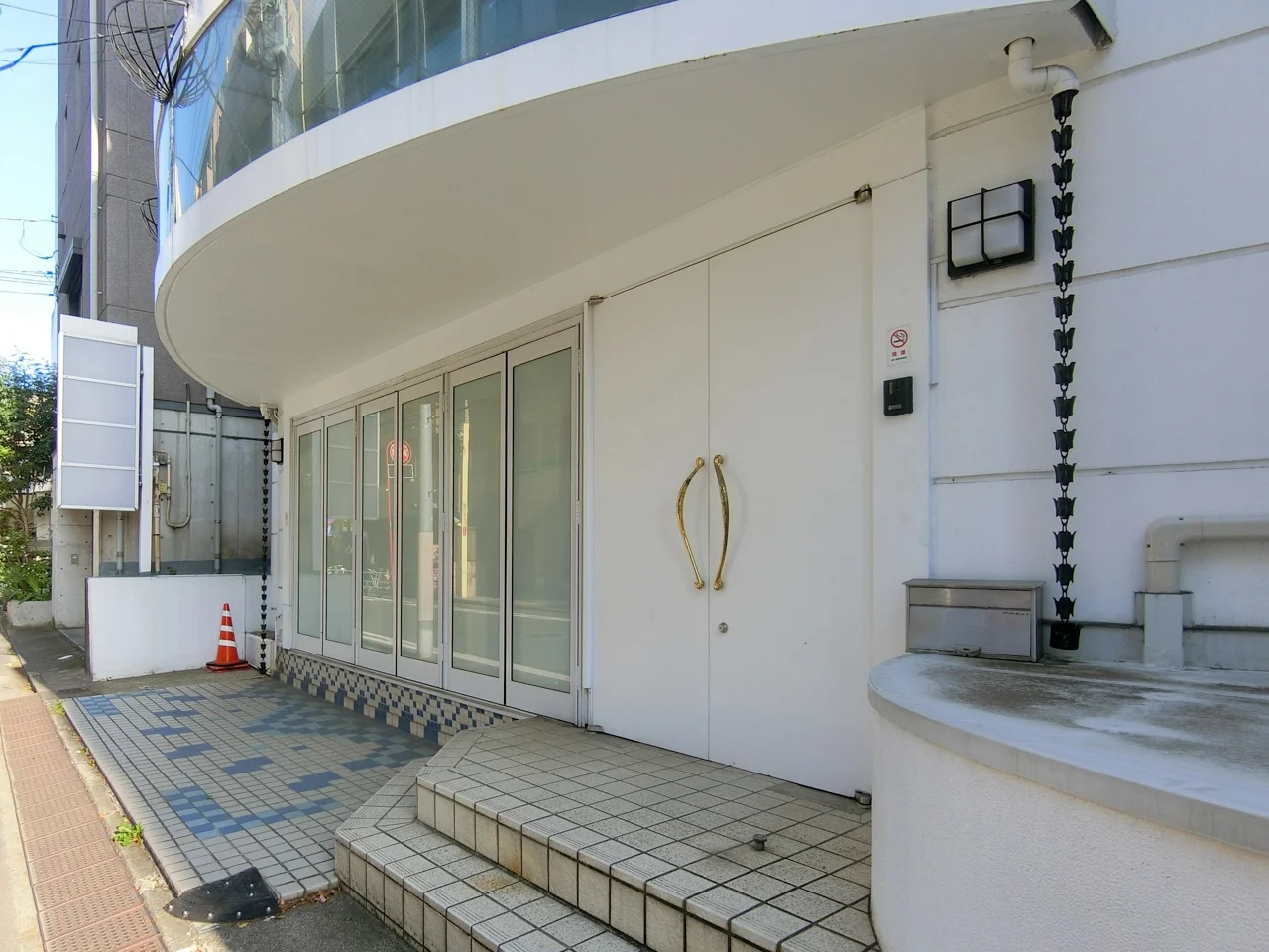 パークビレッジ恵比寿 一棟貸し エントランス 3