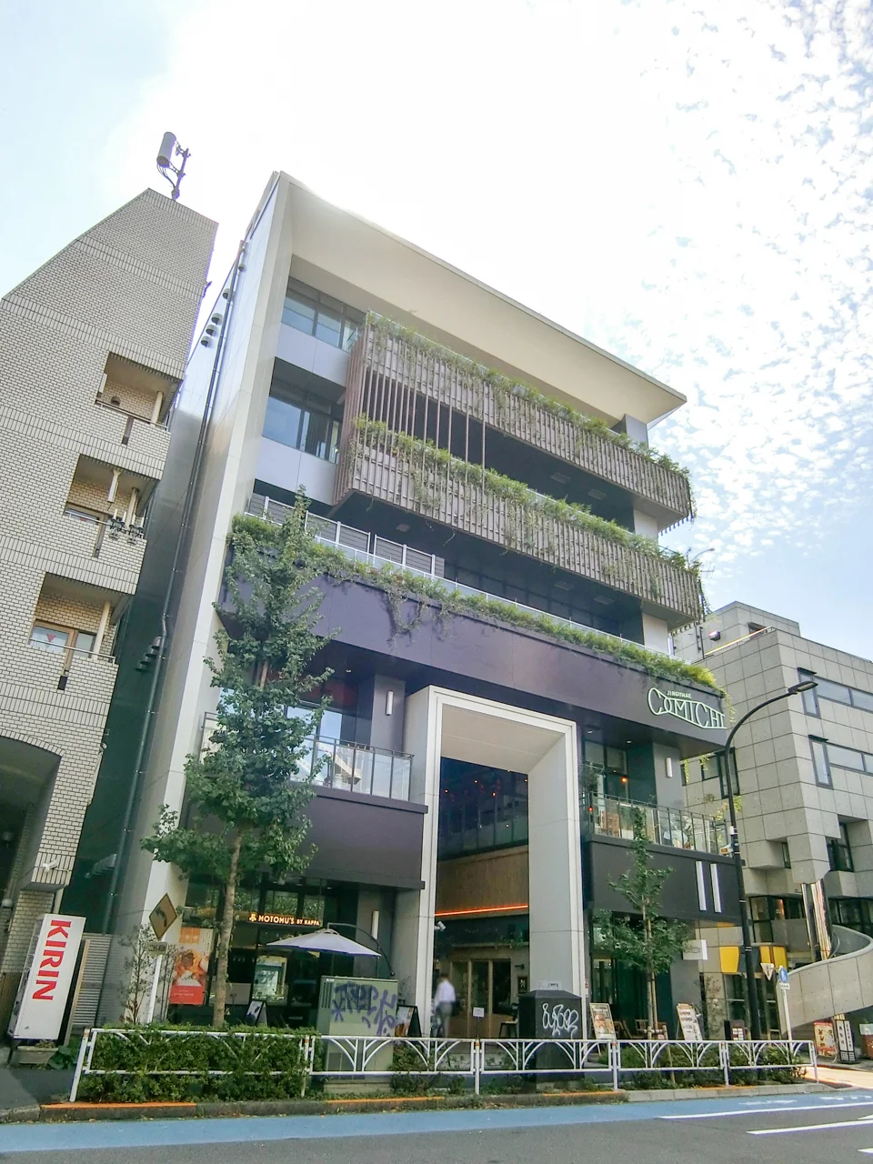 JINGUMAE COMICHI 4 外観 2