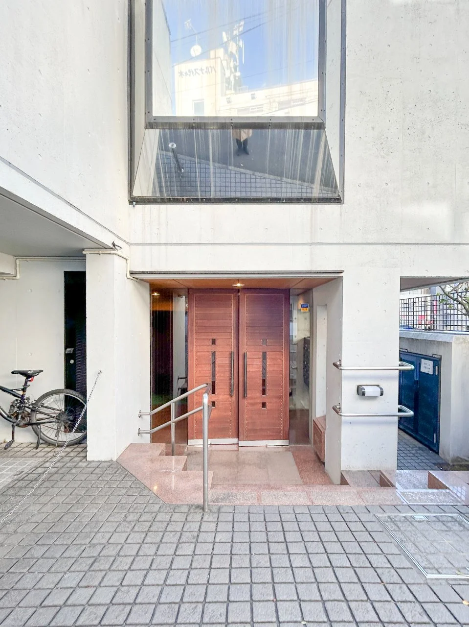 ベルテ南新宿 1 エントランス 3