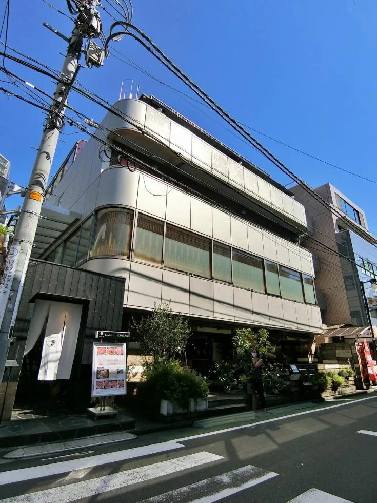 セピア原宿ビル B1 オフィスビル外観 1